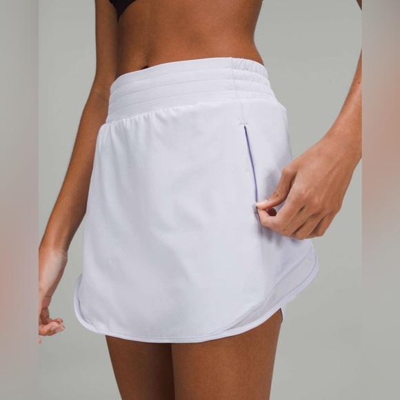 Lululemon Hotty Hot High-Rise Skirt – Pastel Blue
Size 4 - Picture 4 of 10